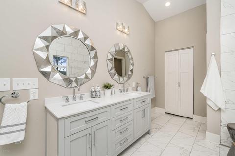 750 E Myrtle Ave, Phoenix, AZ 85020 photo 13