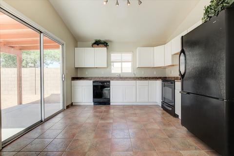 2203 W 21st Ave, Apache Junction, AZ 85120 photo 7