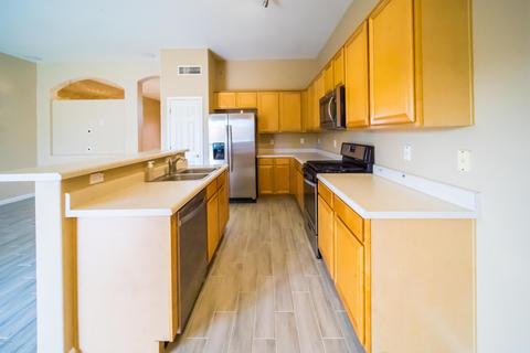 653 E Stottler Dr, Gilbert, AZ 85296 photo 4