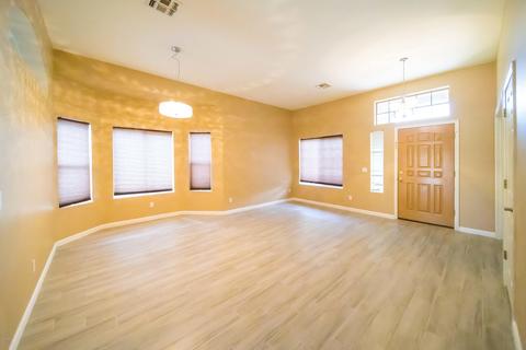 653 E Stottler Dr, Gilbert, AZ 85296 photo 2