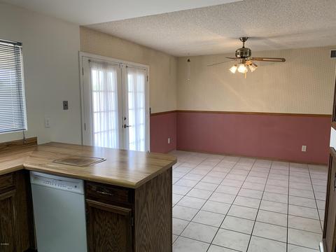 4528 E Vineyard Rd, Phoenix, AZ 85042 photo 8