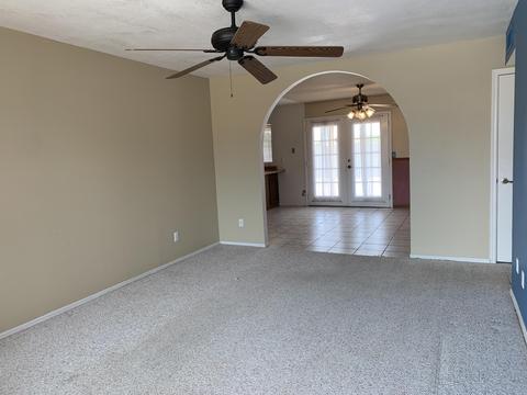4528 E Vineyard Rd, Phoenix, AZ 85042 photo 2