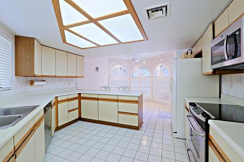 4130 E Altadena Ave, Phoenix, AZ 85028 photo 9