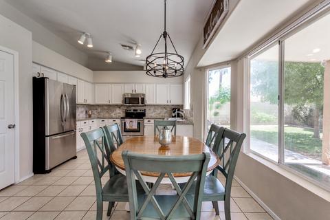 2135 E Brooks St, Gilbert, AZ 85296 photo 14