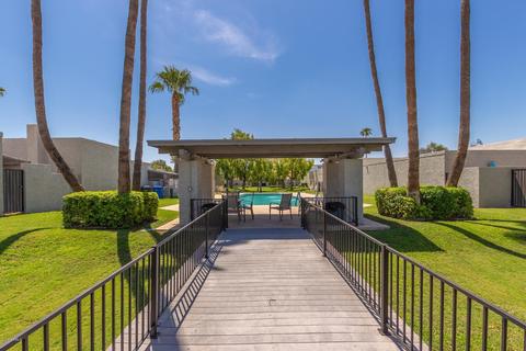 820 E Orange Dr, Phoenix, AZ 85014 photo 18
