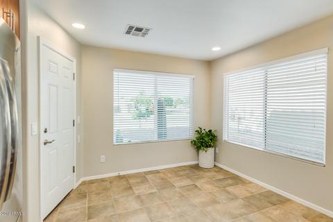 1443 W Diamond Ave, Apache Junction, AZ 85120 photo 9