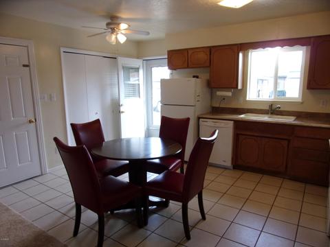 237 S Hamblin St, Eagar, AZ 85925 photo 11