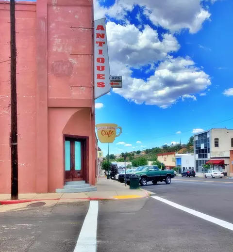 300 N Broad St, Globe, AZ 85501 photo 9