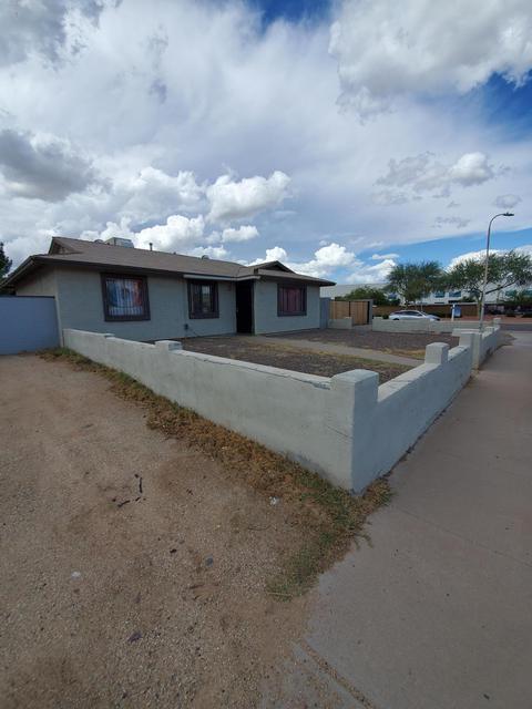 5202 S 46th St, Phoenix, AZ 85040 photo 2