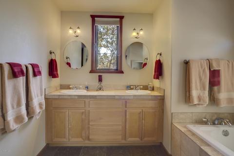 2410 E Scarlet Bugler Cir, Payson, AZ 85541 photo 12