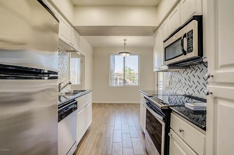 3633 N 3rd Ave #2090, Phoenix, AZ 85013 photo 3