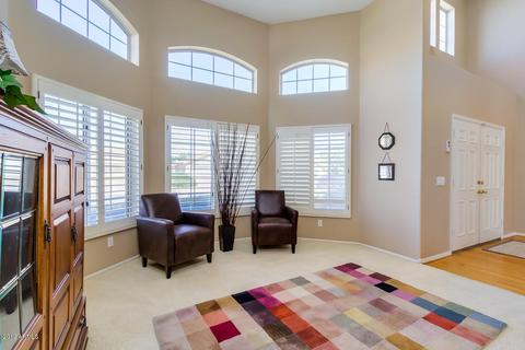 847 W Cooley Dr, Gilbert, AZ 85233 photo 4
