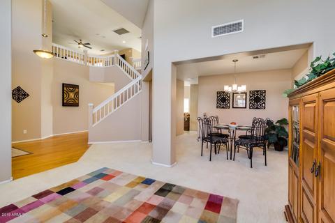 847 W Cooley Dr, Gilbert, AZ 85233 photo 5