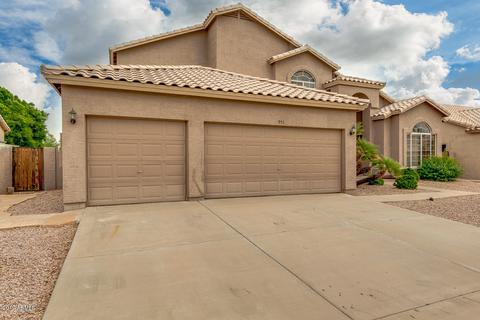 953 N Layman St, Gilbert, AZ 85233 photo 2