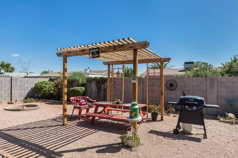 5515 E Des Moines St, Mesa, AZ 85205 photo 1