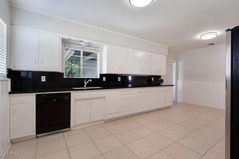 134 Encanto Dr, Tempe, AZ 85281 photo 8