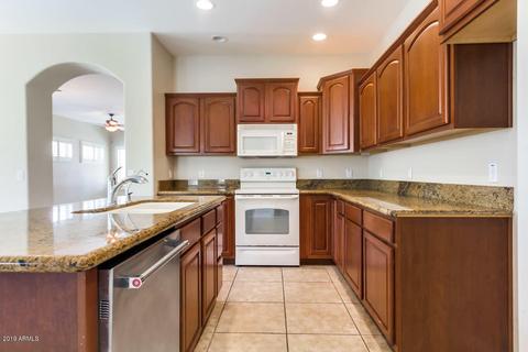 3795 S Dew Drop Ln, Gilbert, AZ 85297 photo 14