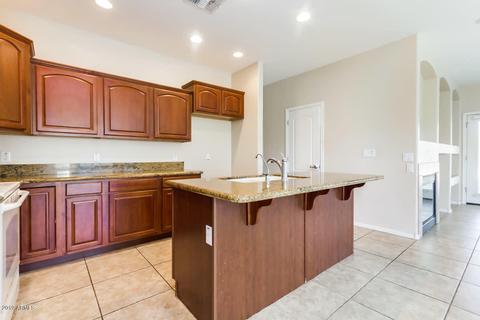 3795 S Dew Drop Ln, Gilbert, AZ 85297 photo 13