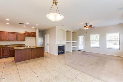 3795 S Dew Drop Ln, Gilbert, AZ 85297 photo 9