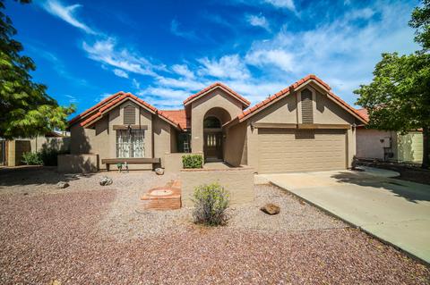 1978 E Sunburst Ln, Tempe, AZ 85284 photo 2