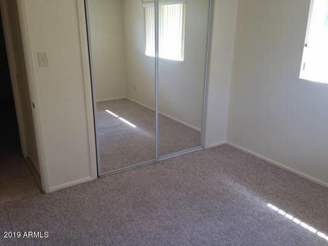 725 E Claremont St, Phoenix, AZ 85014 photo 8