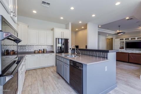 2462 E Marlene Dr, Gilbert, AZ 85296 photo 12