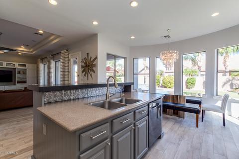 2462 E Marlene Dr, Gilbert, AZ 85296 photo 11