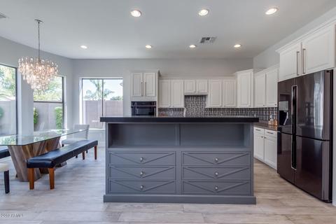 2462 E Marlene Dr, Gilbert, AZ 85296 photo 6