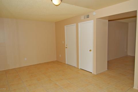 5233 W Berkeley Rd, Phoenix, AZ 85035 photo 3