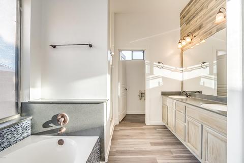 9504 E Glencove St, Mesa, AZ 85207 photo 4