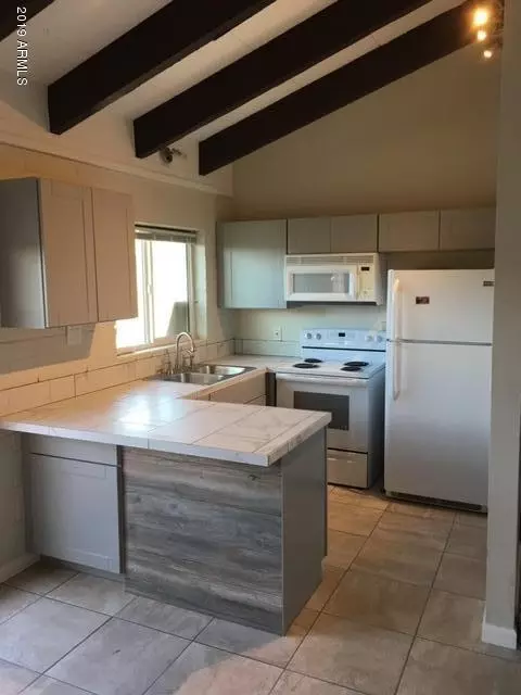 2502 E Paradise Ln, Phoenix, AZ 85032 photo 3