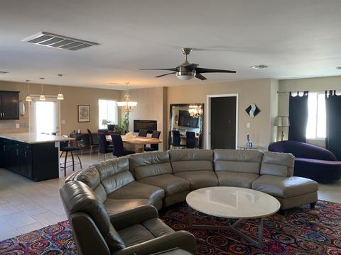 1332 E Monterosa Ave, Phoenix, AZ 85014 photo 2