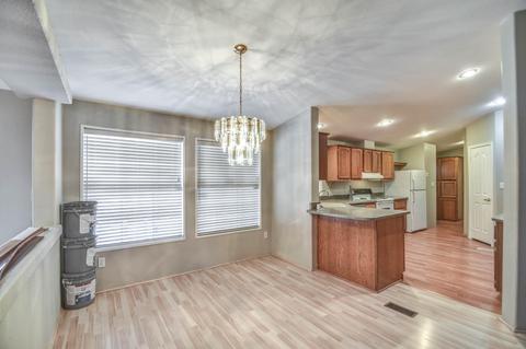 2908 E Sequoia Dr, Phoenix, AZ 85050 photo 9