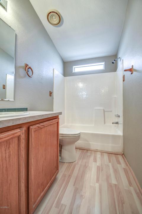 2908 E Sequoia Dr, Phoenix, AZ 85050 photo 2