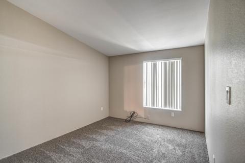 2908 E Sequoia Dr, Phoenix, AZ 85050 photo 3