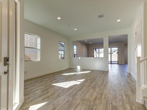 3474 E Austin Dr, Gilbert, AZ 85296 photo 2