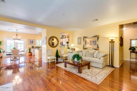 2460 E County Down Dr, Chandler, AZ 85249 photo 4