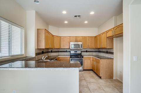 3254 S Wade Dr, Gilbert, AZ 85297 photo 3