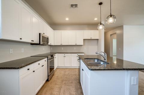 3431 E Betsy Ln, Gilbert, AZ 85296 photo 2