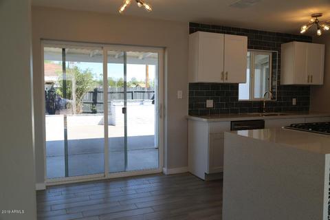 1817 N 35th Pl, Phoenix, AZ 85008 photo 9