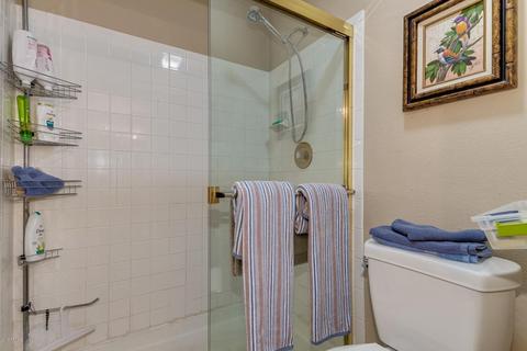 1643 E Waltann Ln, Phoenix, AZ 85022 photo 29