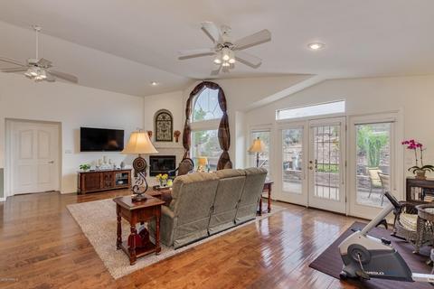 1643 E Waltann Ln, Phoenix, AZ 85022 photo 14