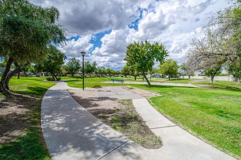 4445 E Carson Rd, Phoenix, AZ 85042 photo 4