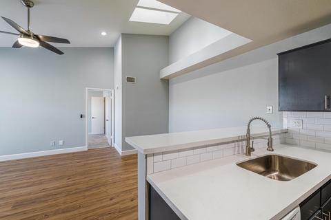 4445 E Carson Rd, Phoenix, AZ 85042 photo 3