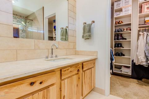 233 E Silver Creek Rd, Gilbert, AZ 85296 photo 12