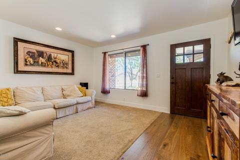 233 E Silver Creek Rd, Gilbert, AZ 85296 photo 2