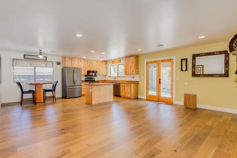 233 E Silver Creek Rd, Gilbert, AZ 85296 photo 4