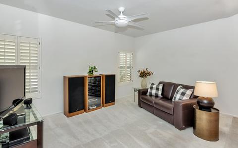 3352 E Menadota Dr, Phoenix, AZ 85050 photo 7