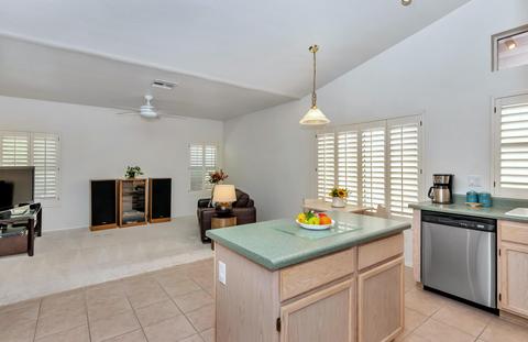 3352 E Menadota Dr, Phoenix, AZ 85050 photo 5