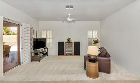 3352 E Menadota Dr, Phoenix, AZ 85050 photo 8